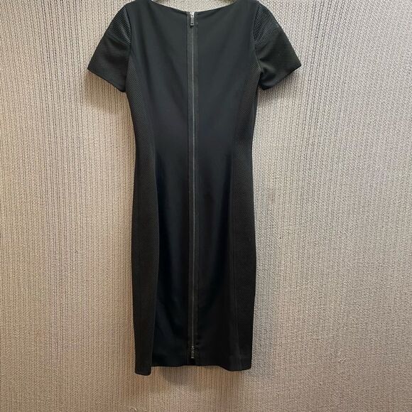 Elie Tahari black net front back zipper great condition - Picture 4 of 11